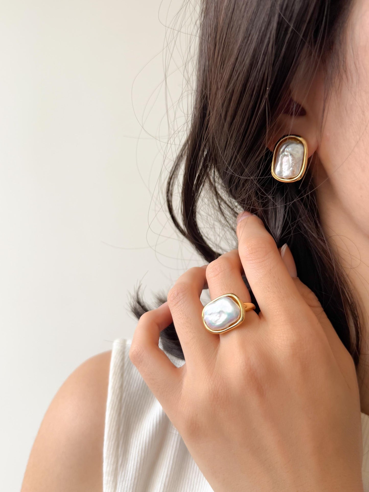 Additional view of baroque keshi pearl ring by Le Jardin Perles