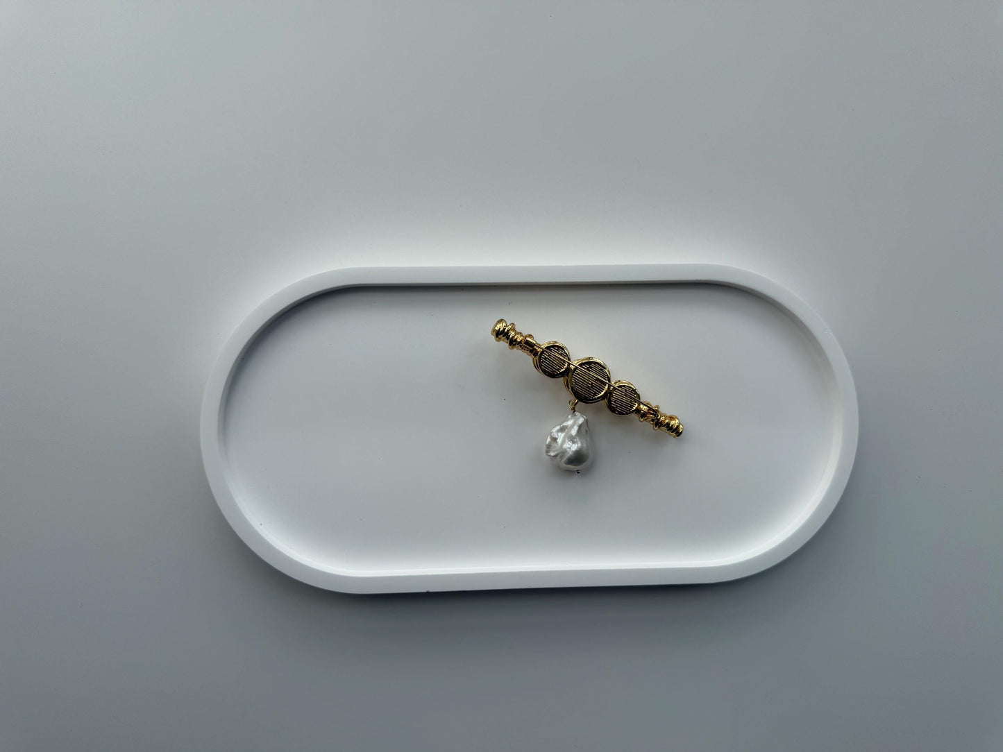 Additional view of baroque pearl brooch by Le Jardin Perles