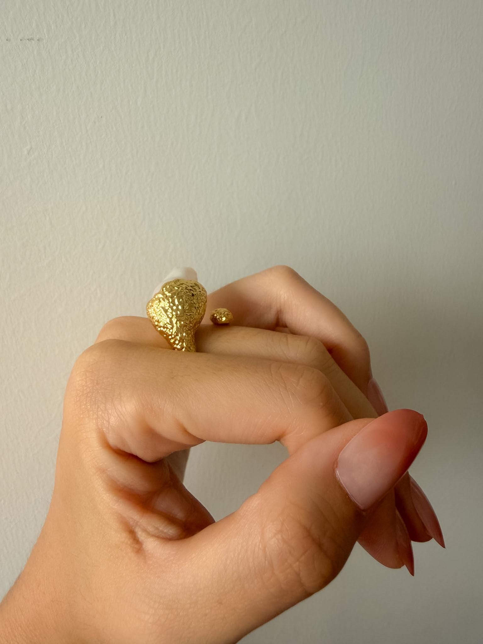Additional view of sculptural baroque pearl statement ring by Le Jardin Perles