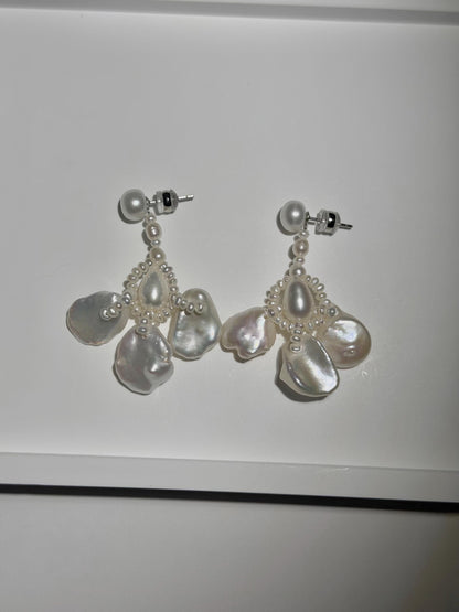 Additional view of baroque keshi pearl cluster earrings by Le Jardin Perles
