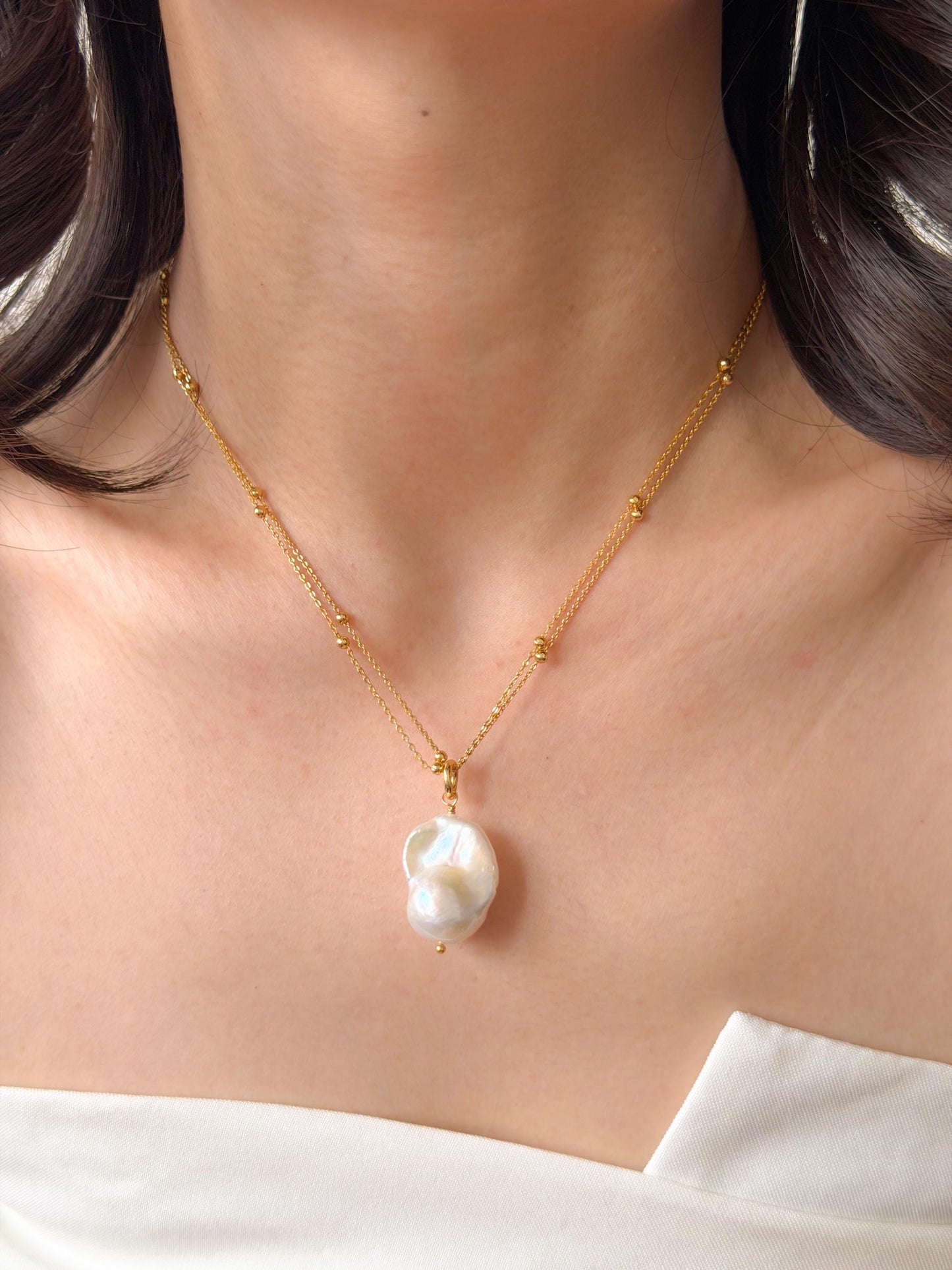 Baroque Pearl Necklace by Le Jardin Perles
