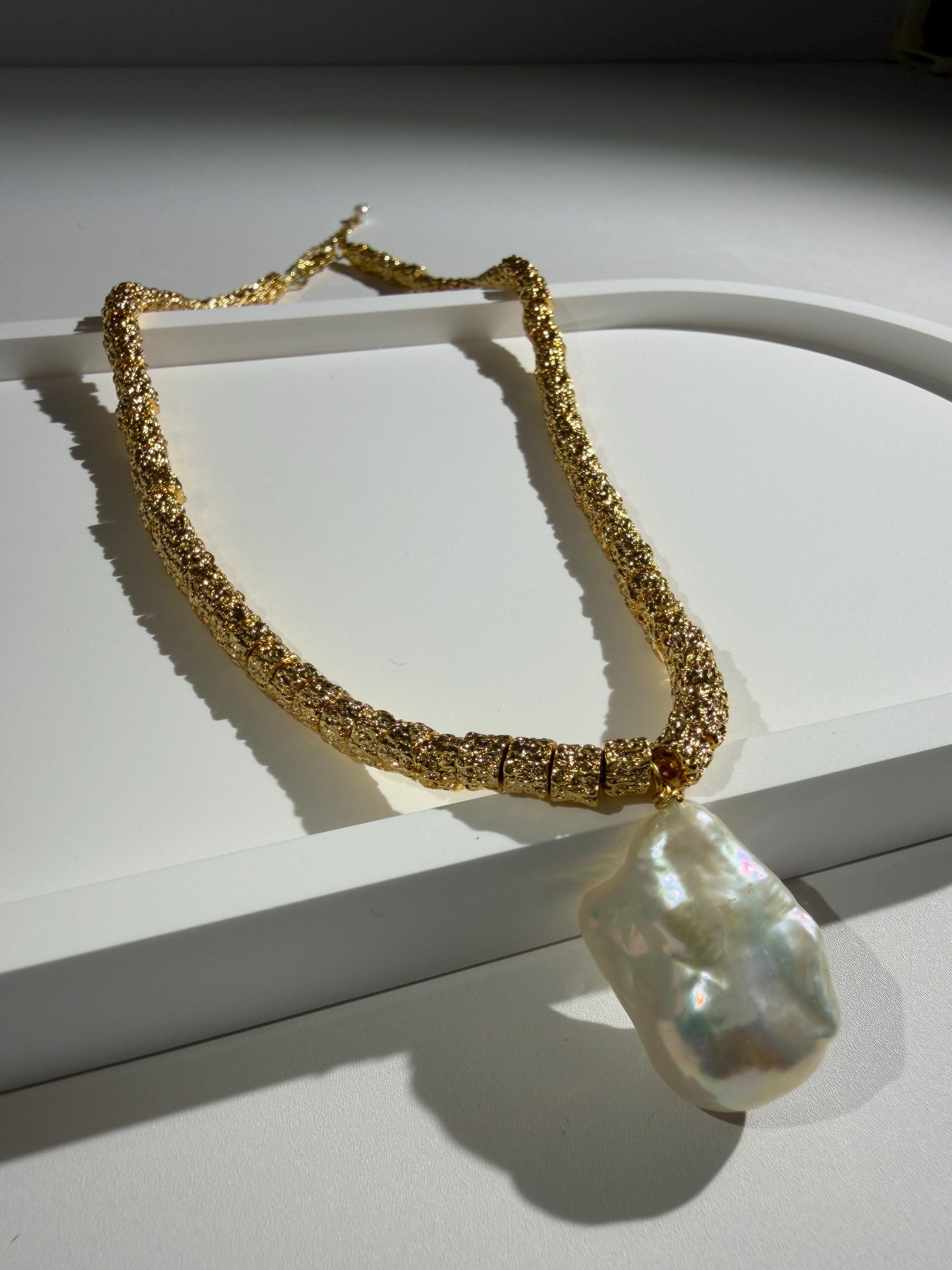 Additional view of textured 18k gold plated baroque pearl pendant necklace by Le Jardin Perles