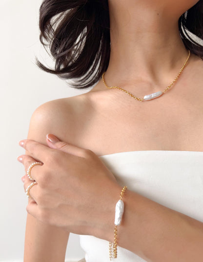 Additional view of baroque keshi pearl bracelet by Le Jardin Perles