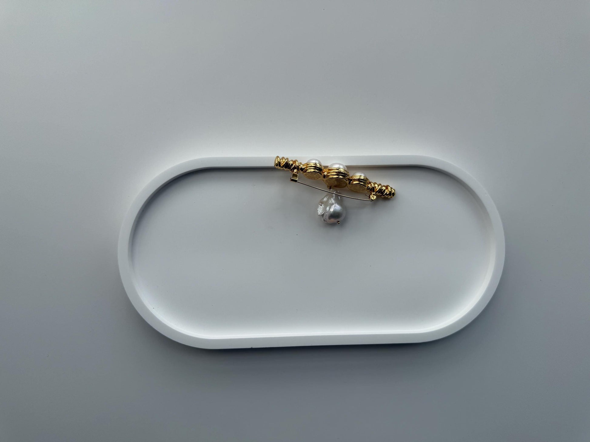 Additional view of baroque pearl brooch by Le Jardin Perles