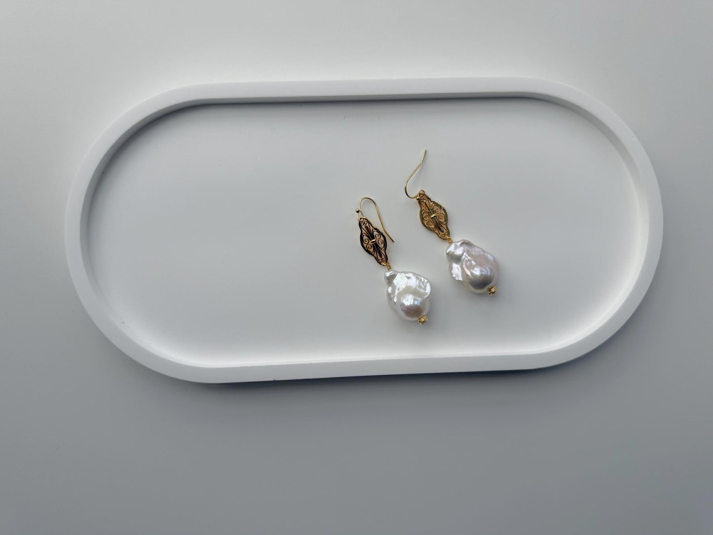 Additional view of baroque pearl drop earrings by Le Jardin Perles