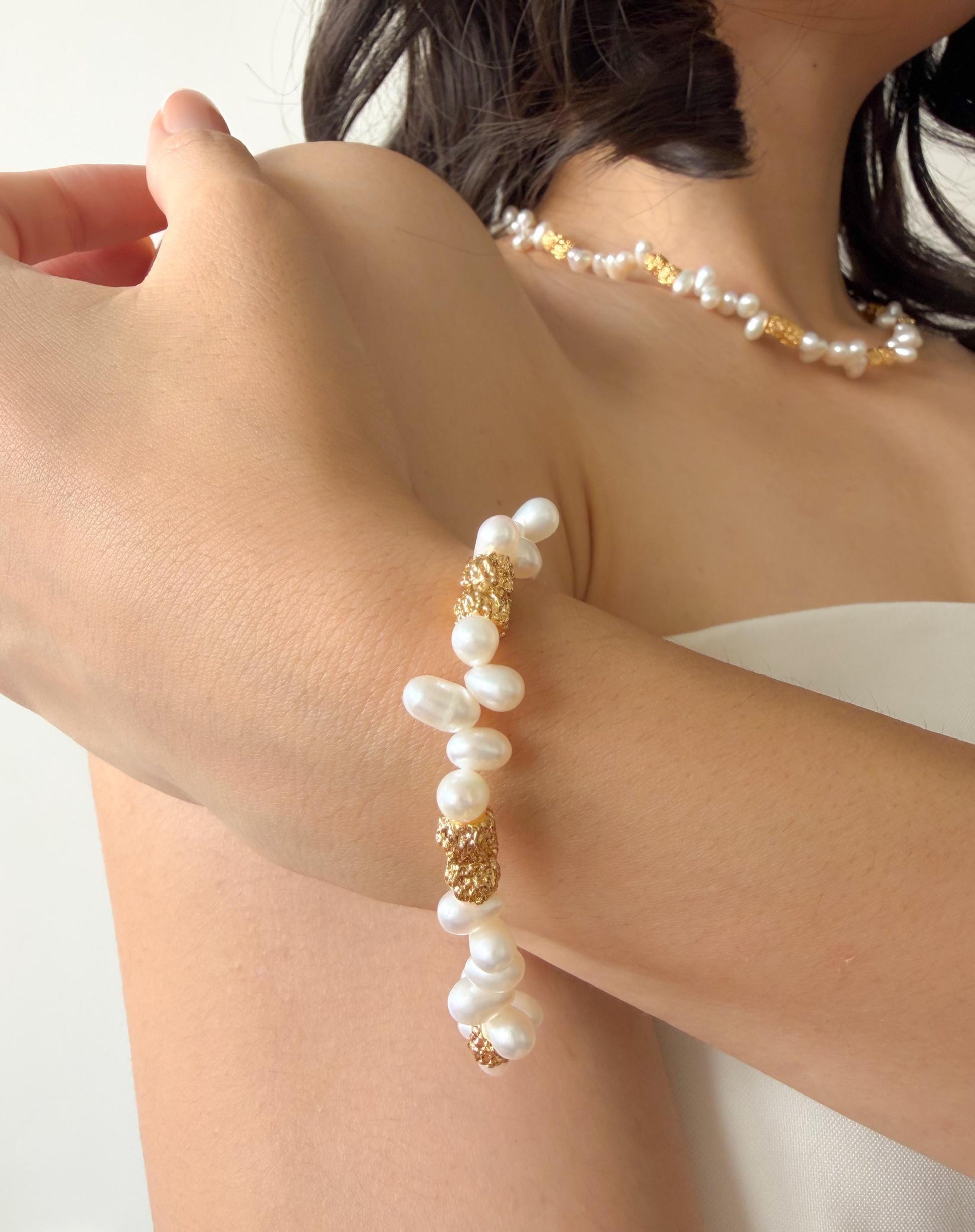 Additional view of aurora like luster pearl bracelet by Le Jardin Perles