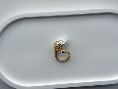 Additional view of sculptural baroque pearl statement ring by Le Jardin Perles