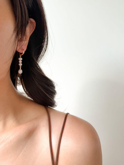 Additional view of asymmetrical baroque pearl drop earrings by Le Jardin Perles