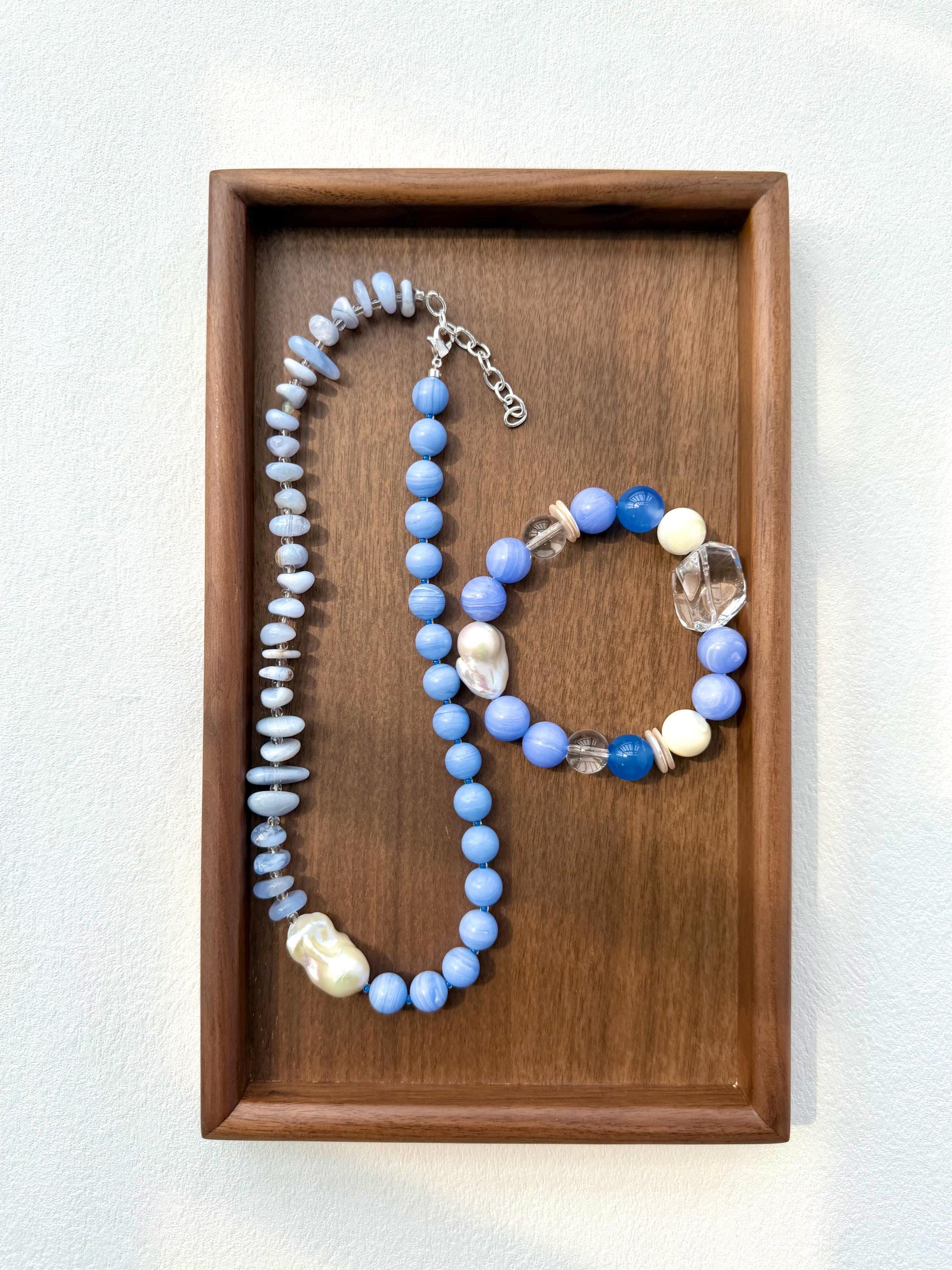 Additional view of blue agate baroque pearl bracelet by Le Jardin Perles