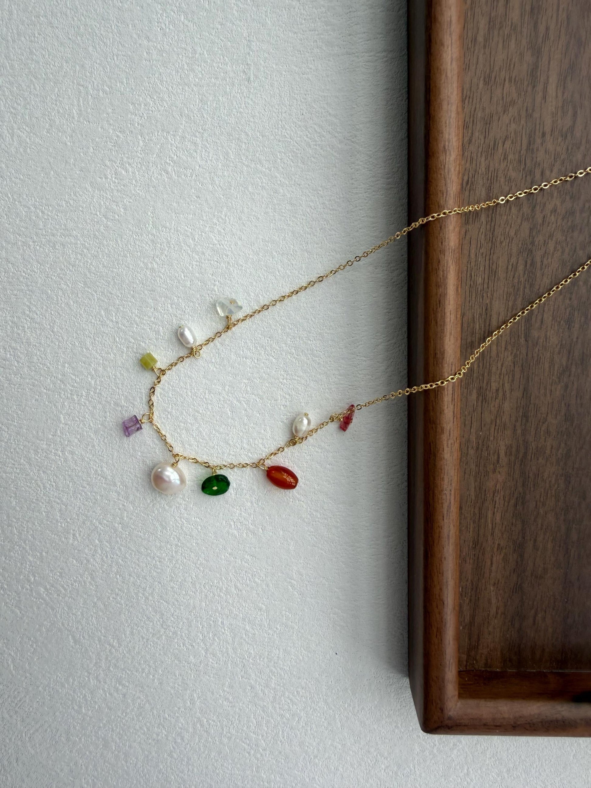 Additional view of summer beach fresh minimalist gold chain jewelry freshwater by Le Jardin Perles