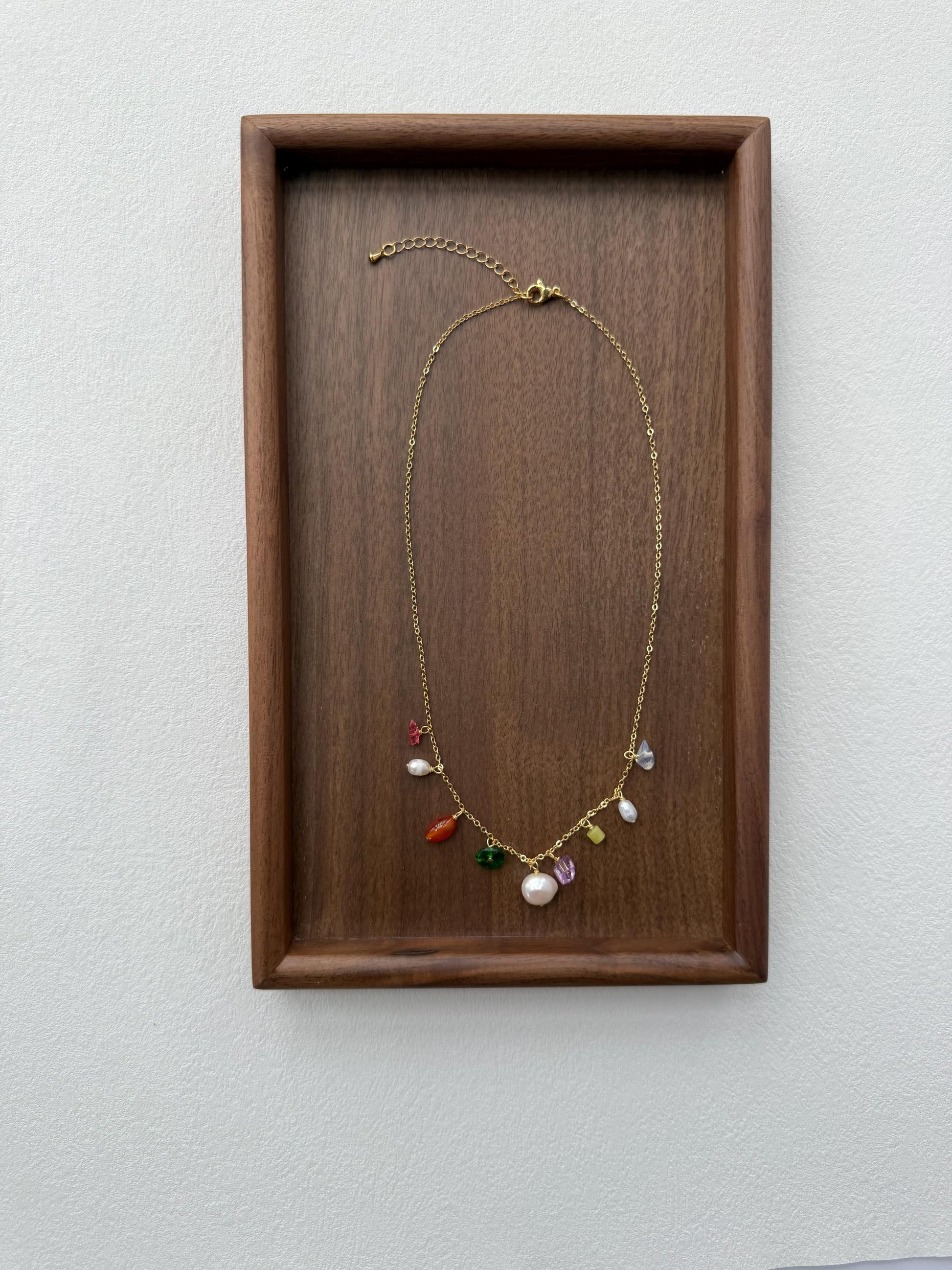 Additional view of summer beach fresh minimalist gold chain jewelry freshwater by Le Jardin Perles