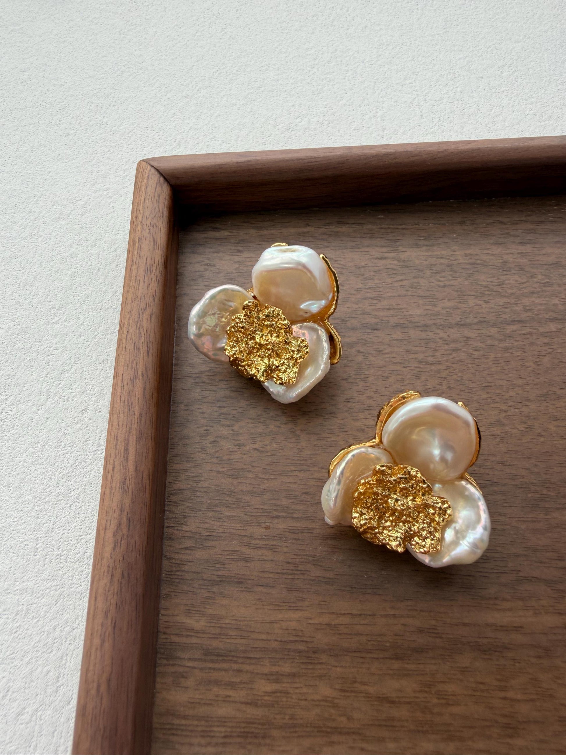 Additional view of 18k gold plated flower pearl statement earrings by Le Jardin Perles