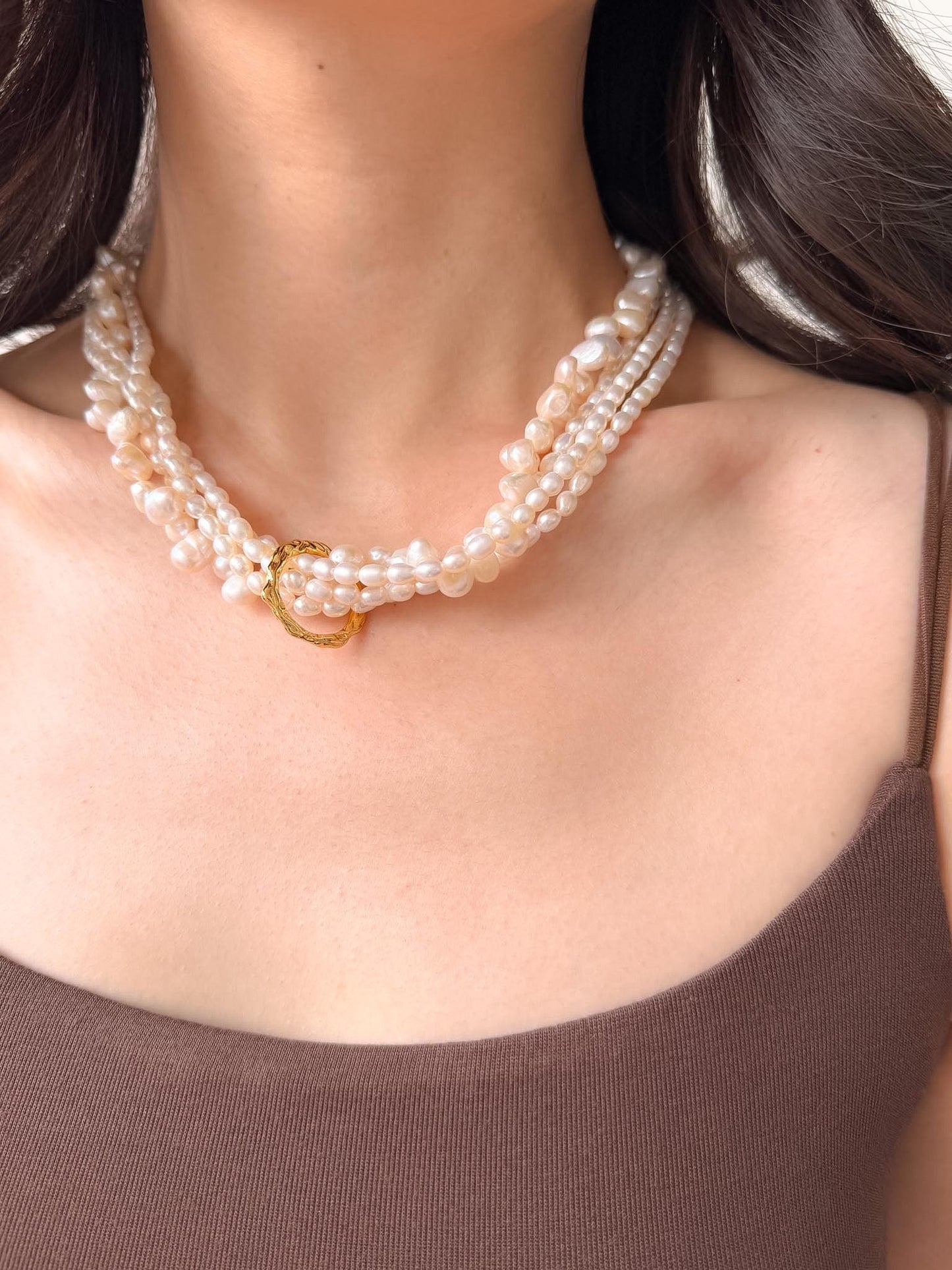 Additional view of baroque pearl necklace by Le Jardin Perles