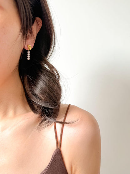 Additional view of asymmetrical baroque pearl drop earrings by Le Jardin Perles