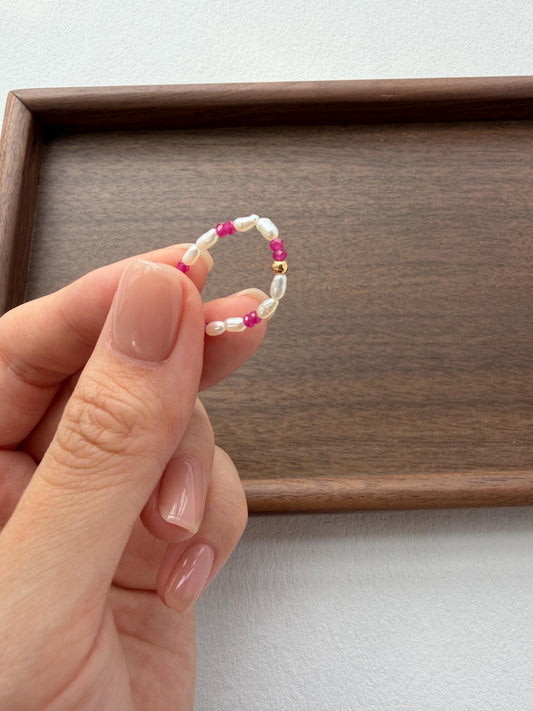 Freshwater Pearl Ring by Le Jardin Perles