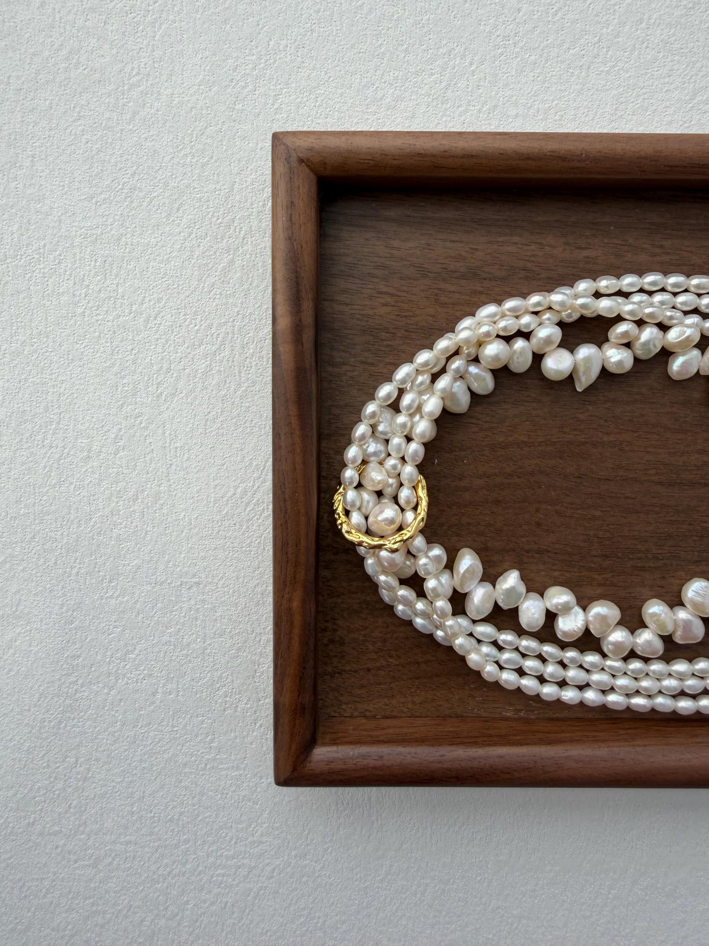 Additional view of baroque pearl necklace by Le Jardin Perles