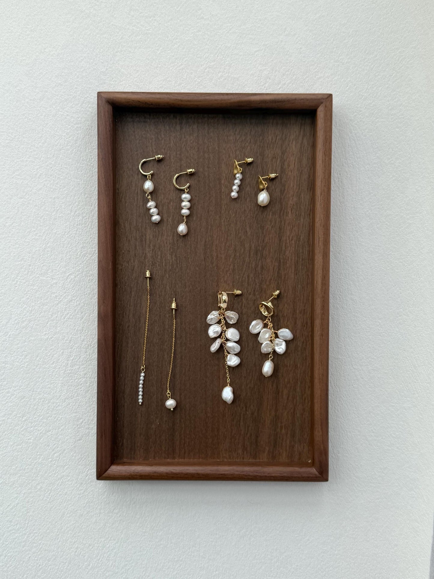 Additional view of asymmetrical baroque pearl drop earrings by Le Jardin Perles