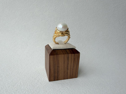Statement Freshwater Pearl Ring by Le Jardin Perles