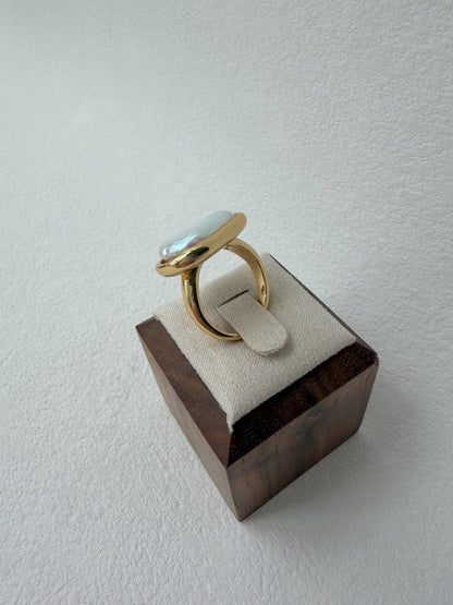 Additional view of baroque keshi pearl ring by Le Jardin Perles