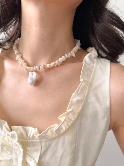 Additional view of coastal baroque pearl necklace by Le Jardin Perles